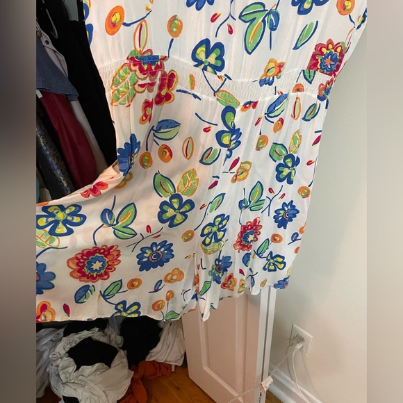 Vintage Floral Romper - Picture 7 of 7